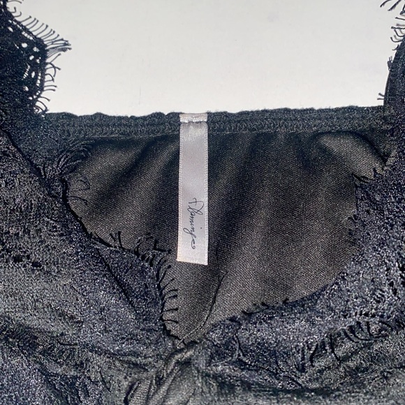 Flamingo Nasty Gal Black Lace Eyelash Trim Bra Bralette Crop Top Tie Front Small - Picture 10 of 12